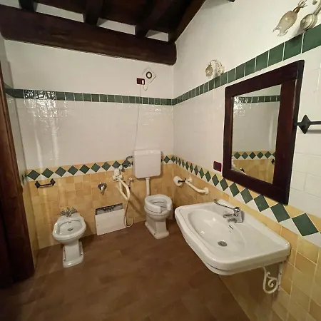 Agriturismo Antico Castagno * Montebibico