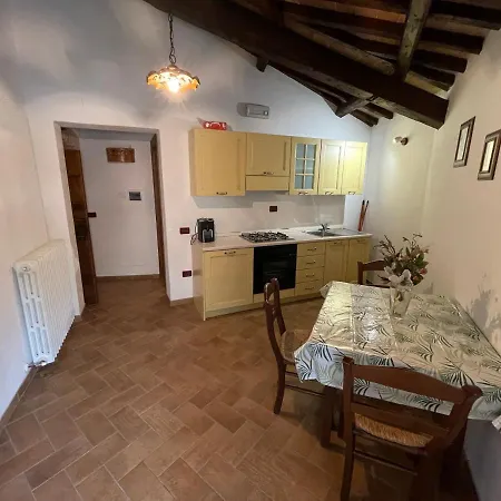 Agriturismo Antico Castagno *