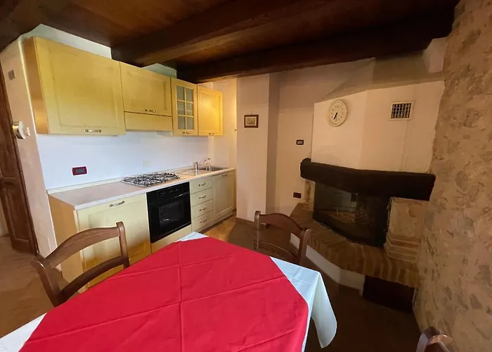 Agriturismo Antico Castagno Alloggio per agriturismo Montebibico