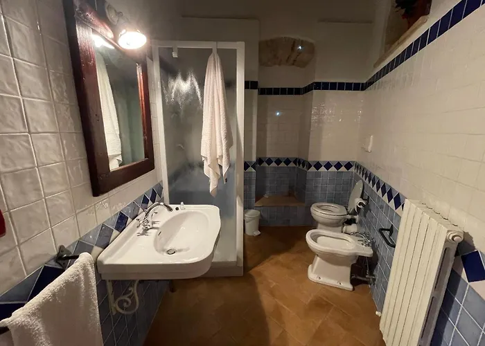 Agriturismo Antico Castagno *